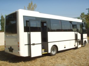 Dunabus-hátul-oldalt-SSM10184
